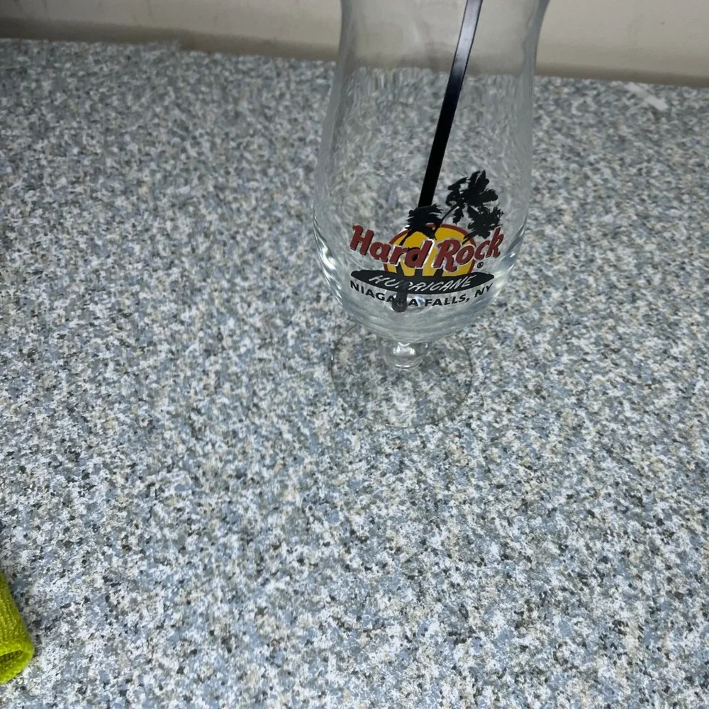 Hard Rock Cafe Hurricane Glass Niagara Falls NY Souvenir with Guitar Stirrer
